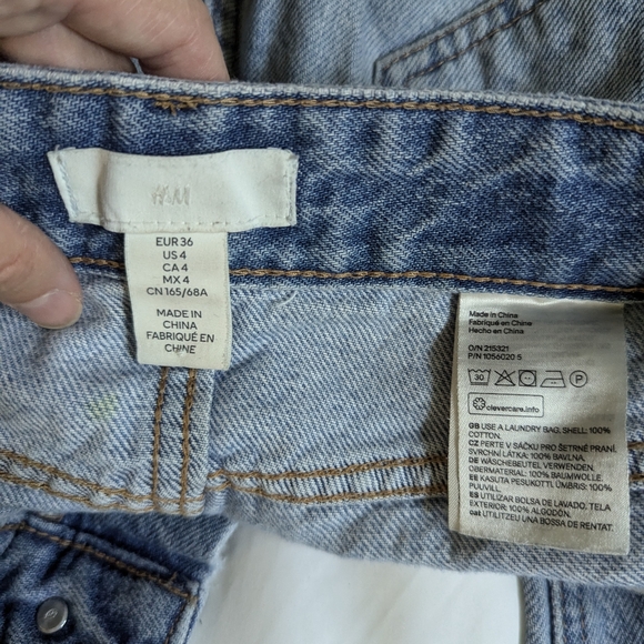 H&M button fly flare leg jeans - Picture 7 of 7